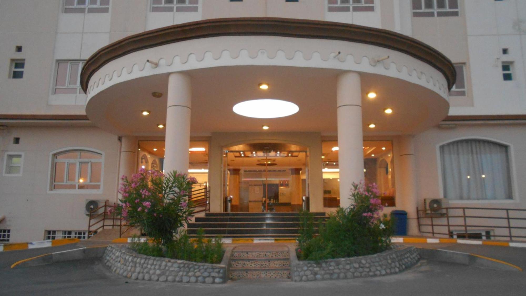 Nizwa Hotel Apartments Luaran gambar
