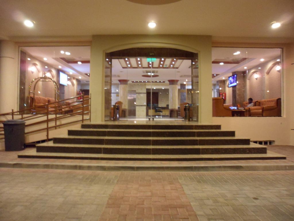 Nizwa Hotel Apartments Luaran gambar